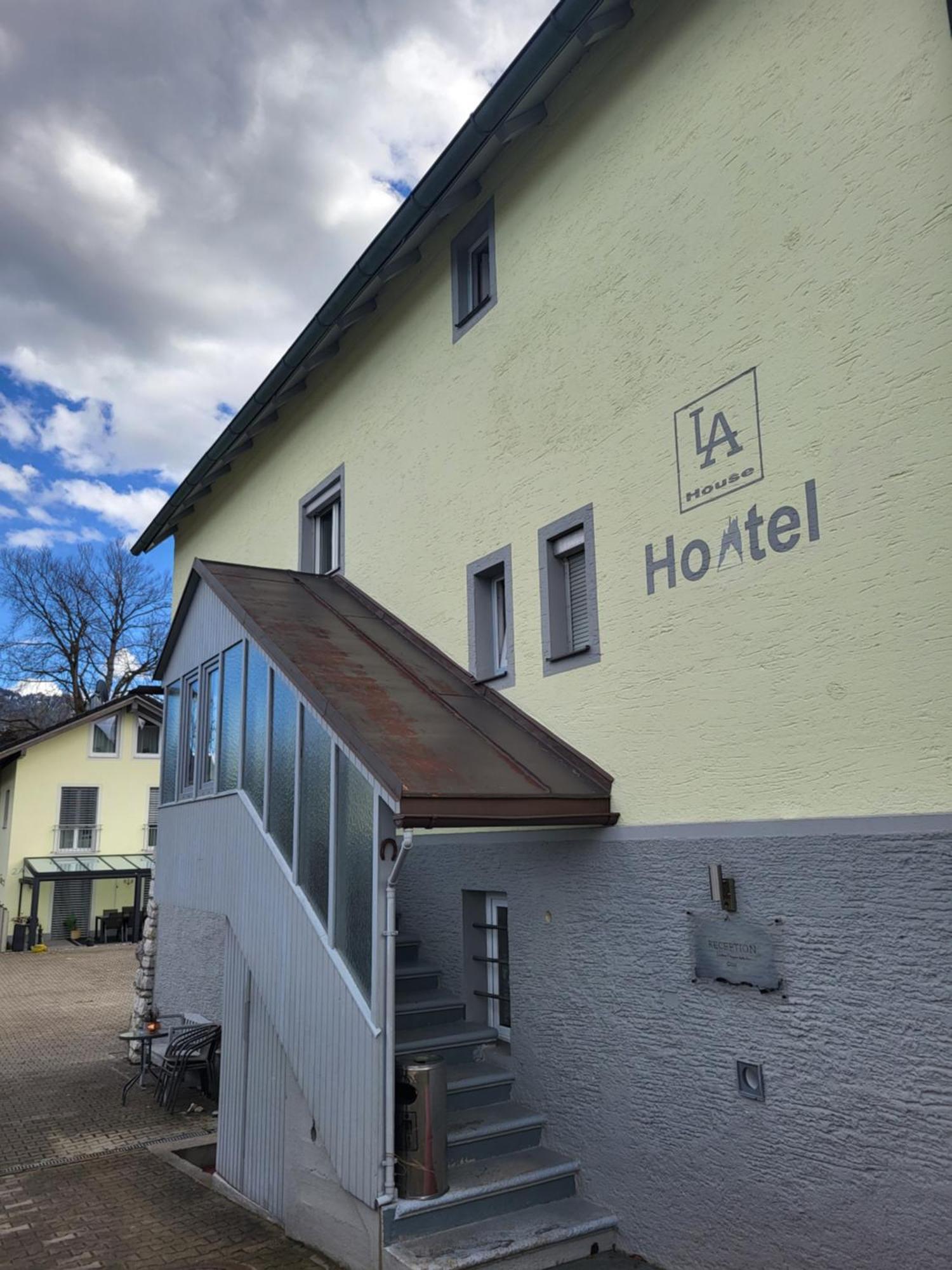 House La Neuschwanstein Blick - Budget City Hotel Füssen Buitenkant foto